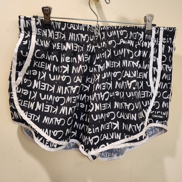 Calvin klein women's comfortable Athletic Short size L - Picture 5 of 11